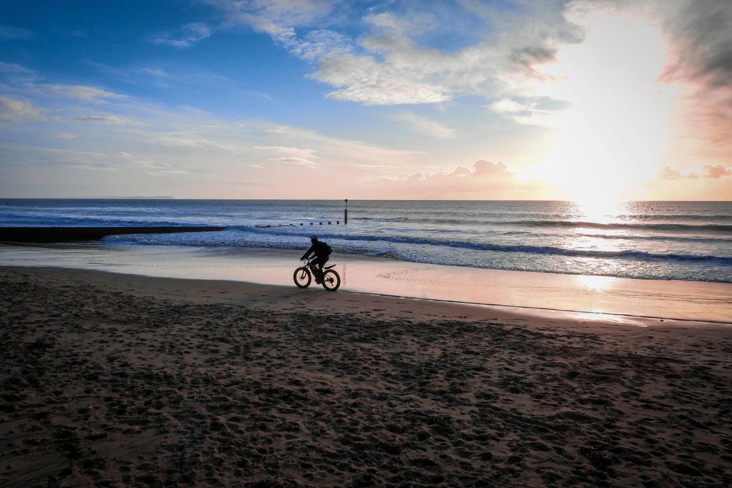 The Best Cycling Routes in the UK: Coastal Rides with a View